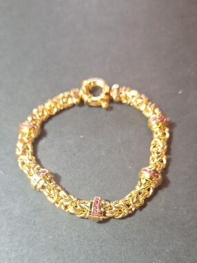 UTG 925 Gold-Tone Women's Bracelet with Pink Byzantine Stone Accents Italy